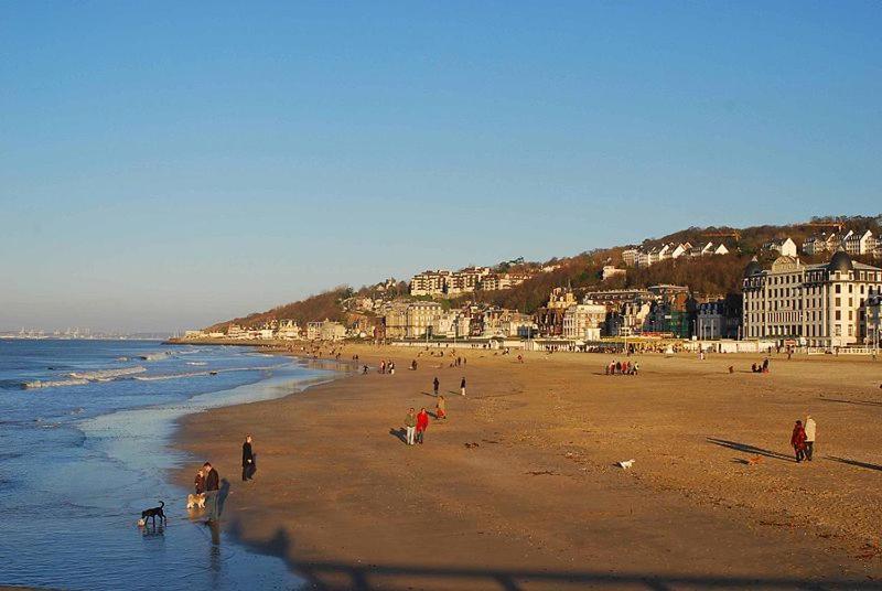 Villa Classee 4 Etoiles Vue Mer Exceptionnelle Trouville-sur-mer Exteriör bild